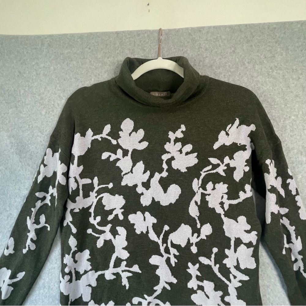 Lilla P Floral Cotton Modal Pullover Mock Neck Sweater Medium - Picture 3 of 9